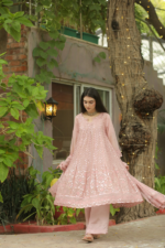 Blush Elegance - Image 3